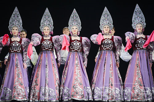 The Moscow Dance Theatre Gzhel).png